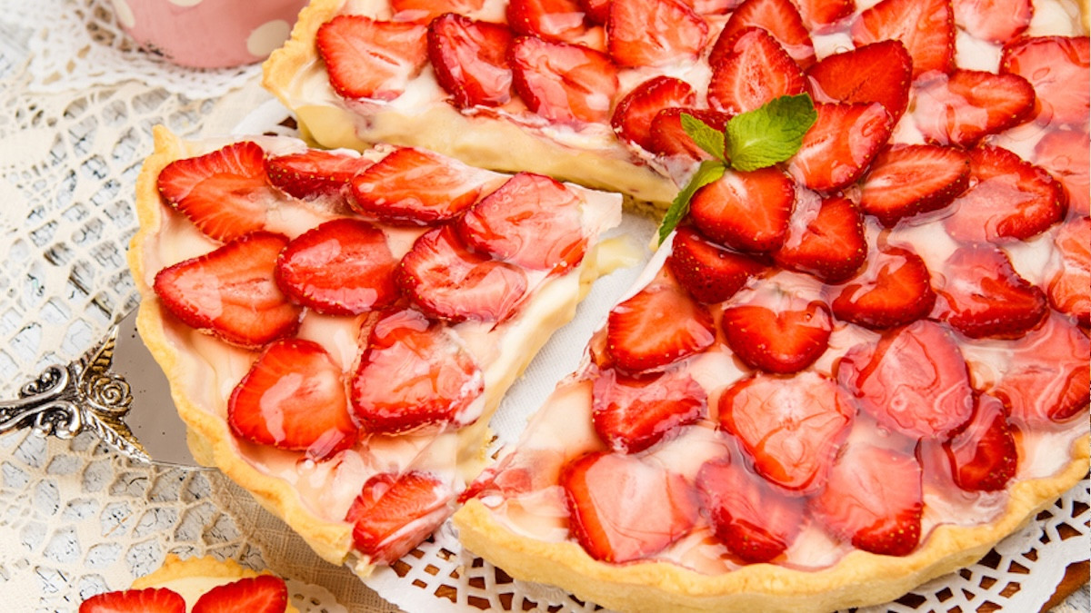 Cette tarte aux fraises est digne d'une grande pâtisserie ! La recette simple en seulement 4 étapes