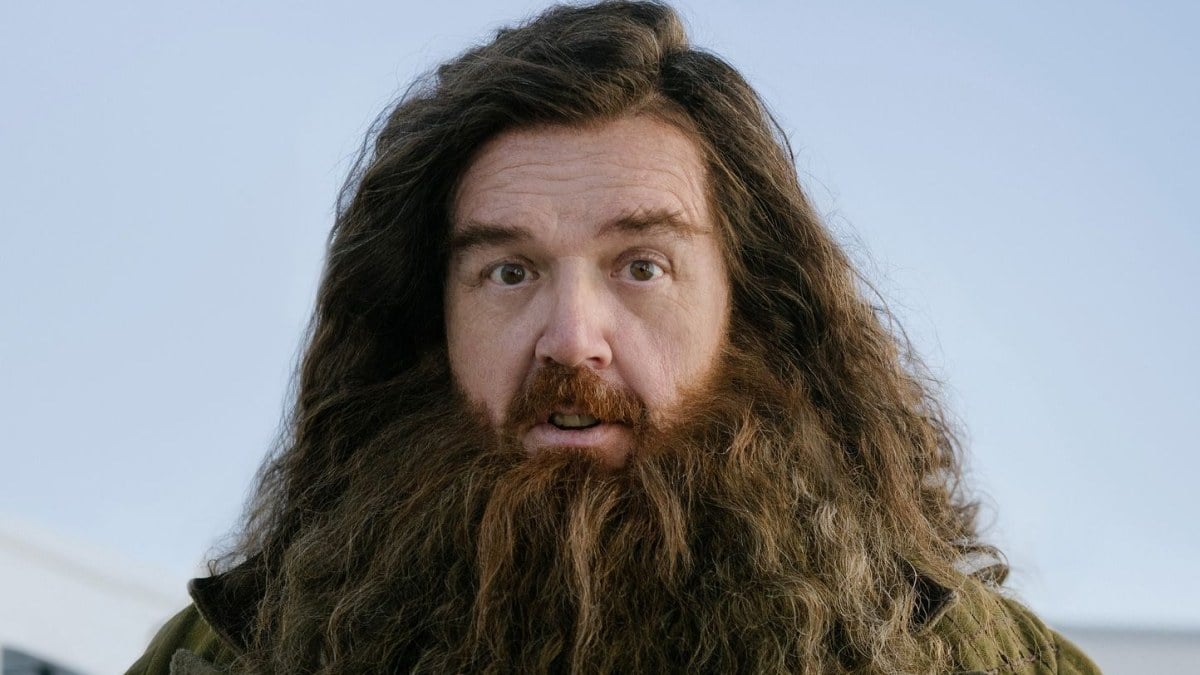 Harry Potter : Nick Frost accusé d’hypocrisie après avoir critiqué les propos transphobes de J.K. Rowling, il répond