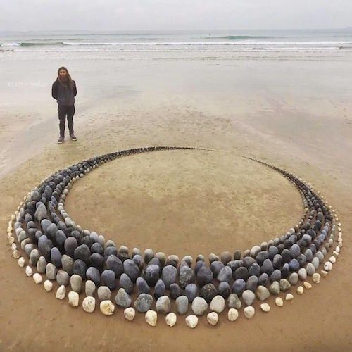 Les incroyables œuvres géométriques dans le sable de Jon Foreman