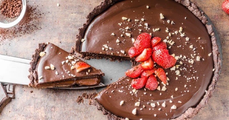 Tarte au chocolat et aux fraises