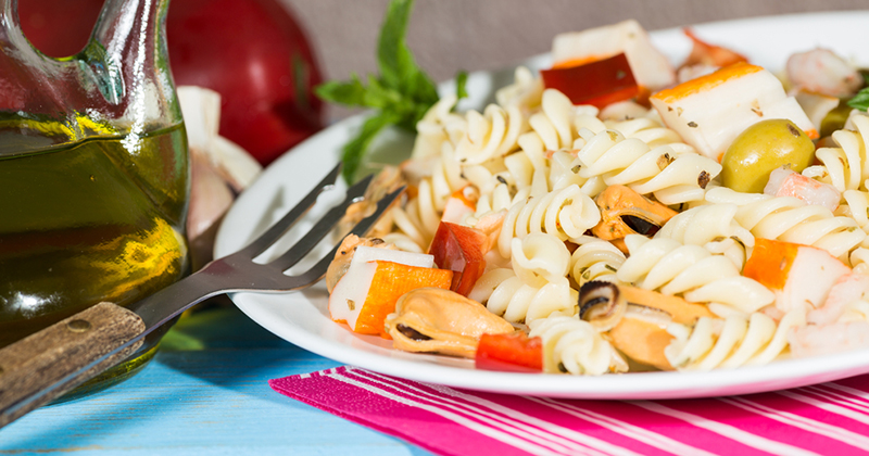 Salade de pâtes au surimi