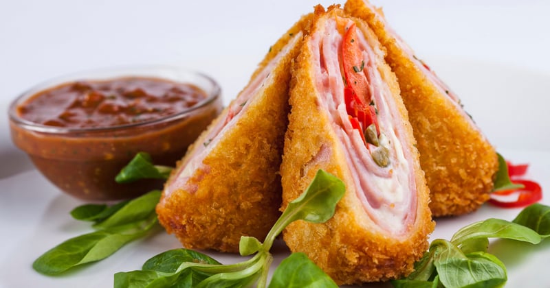 Cordon bleu au roquefort et aux tomates séchées avec épinards à la ricotta