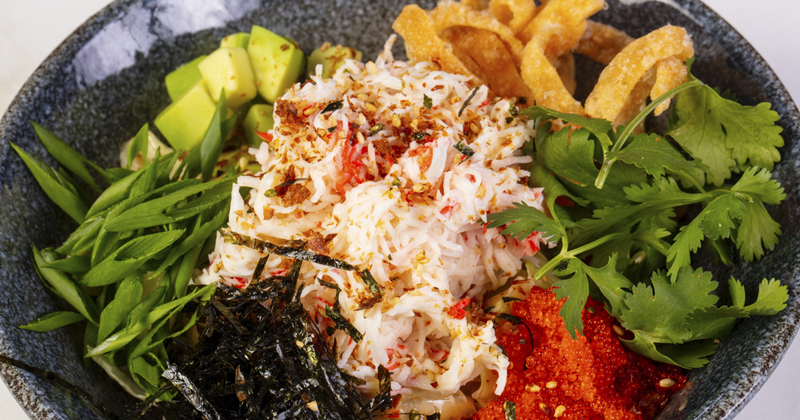 Pokebowl au crabe et à l'avocat