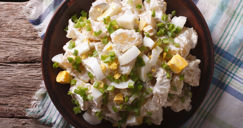 Salade de pommes de terre aux &oelig;ufs