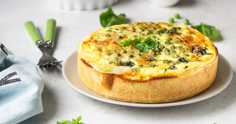 Quiche au thon, petits pois et bleu
