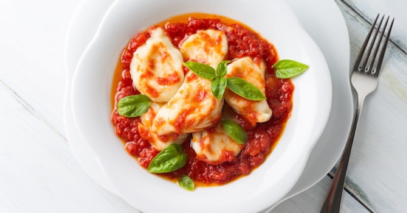 Culurgiones mozzarella et sauce tomates