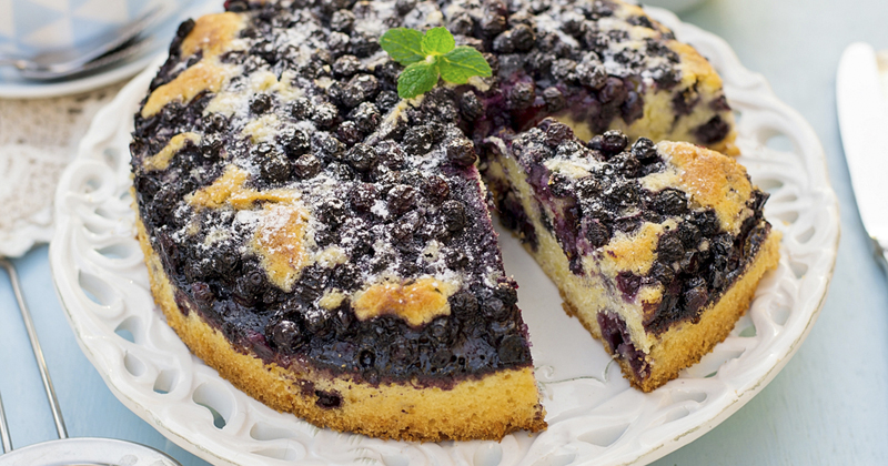 Cake healthy aux pommes, flocons d'avoine et myrtilles