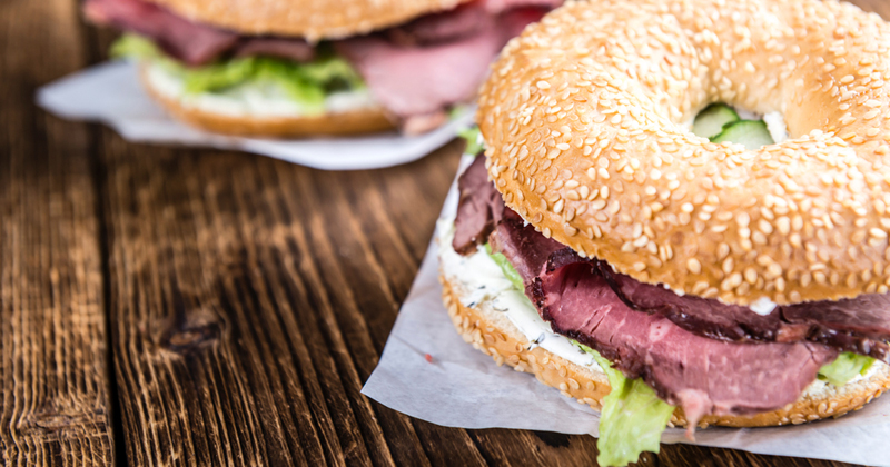 Bagel au rôti de b&oelig;uf et emmental