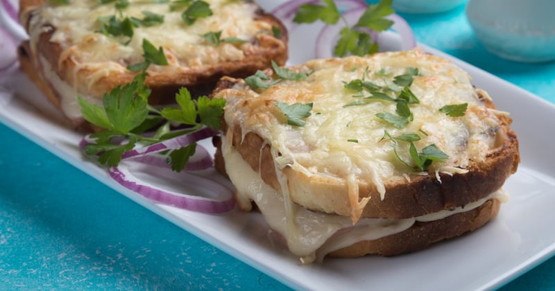 Croque-monsieur au thon et à la Vache qui rit