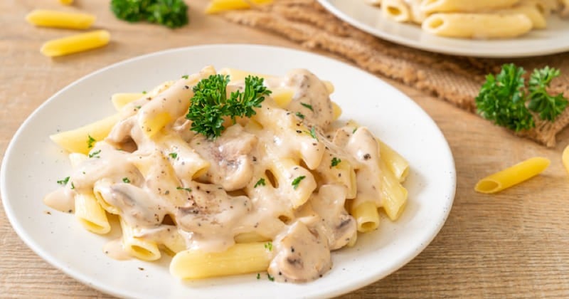 Rigatoni et crème à l'huile de truffe