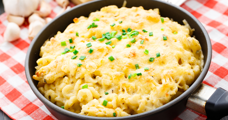 Gratin de pâtes à la fondue de poireaux et à la mozzarella