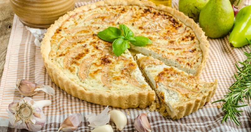 Quiche au bleu et aux poires