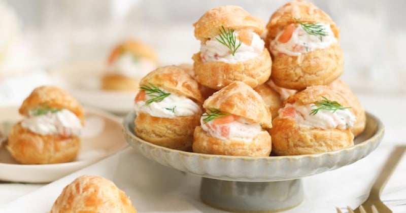 Profiteroles au fromage frais et au saumon