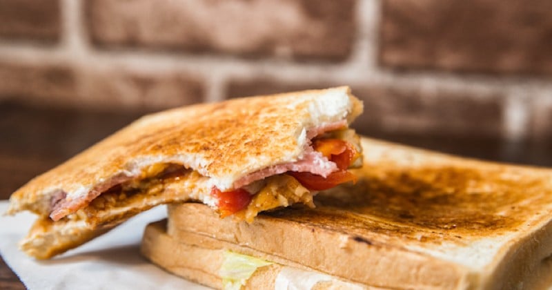 Croque-monsieur tomate