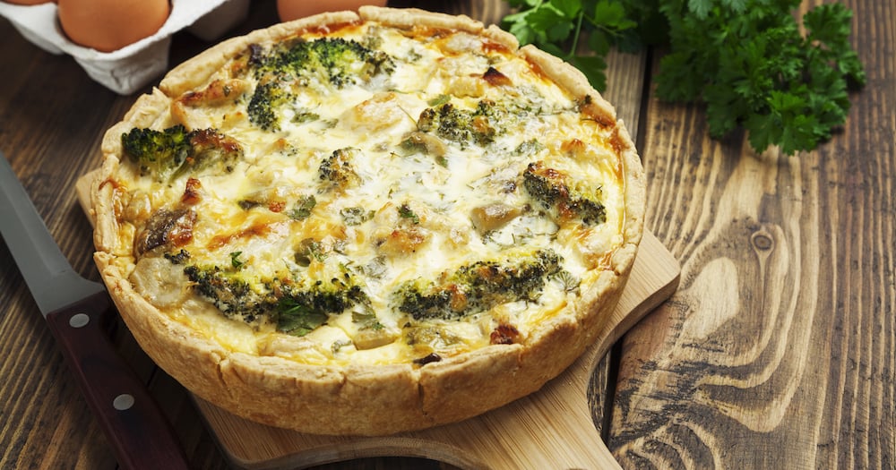 Quiche brocolis, camembert et poulet