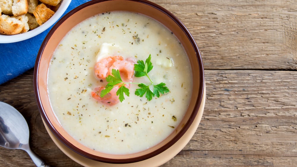 Soupe aux crevettes et à la crème coco