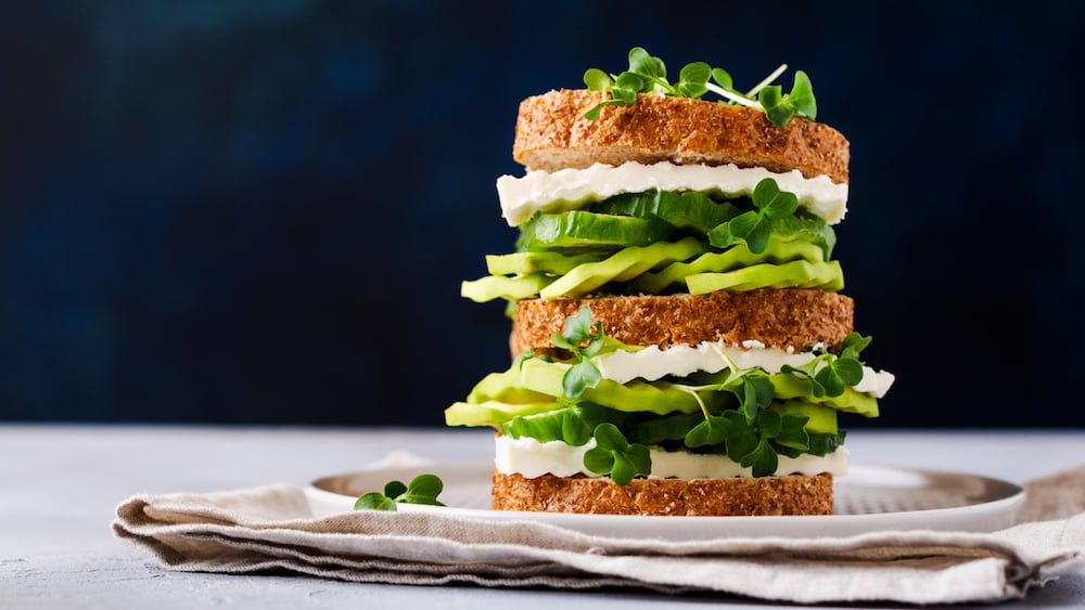 Sandwich healthy concombre avocat chèvre