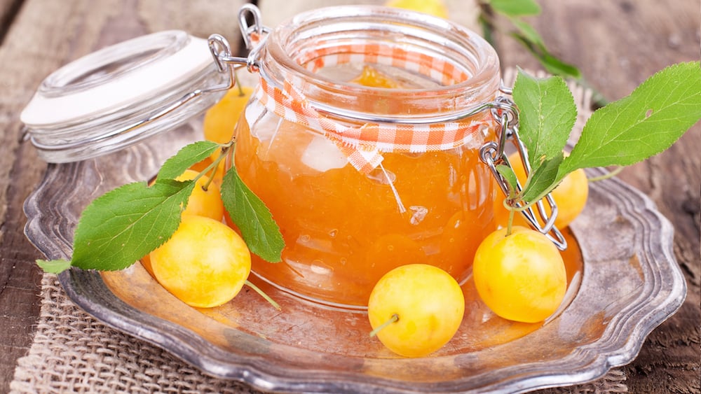 Confiture de mirabelles à la cannelle