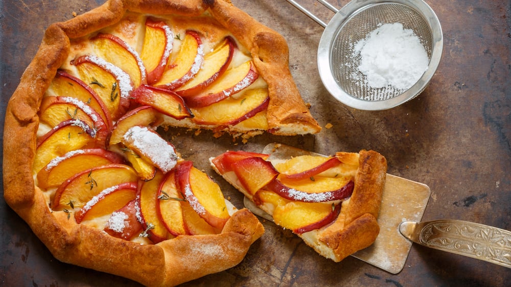 Tarte aux nectarines et au romarin