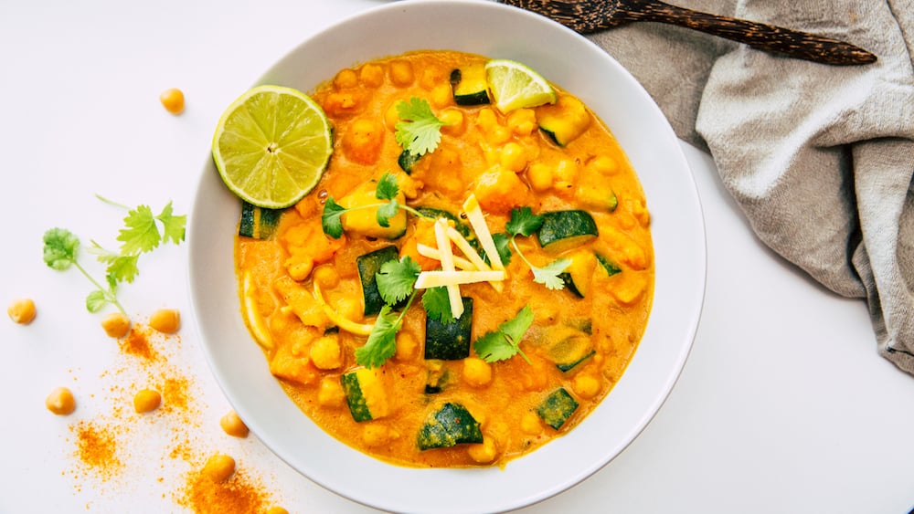 Une recette 100% vegan de curry de légumes pour se régaler à tous les coups !