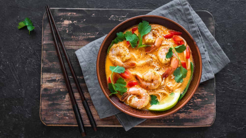 Soupe thaï aux crevettes et au lait de coco