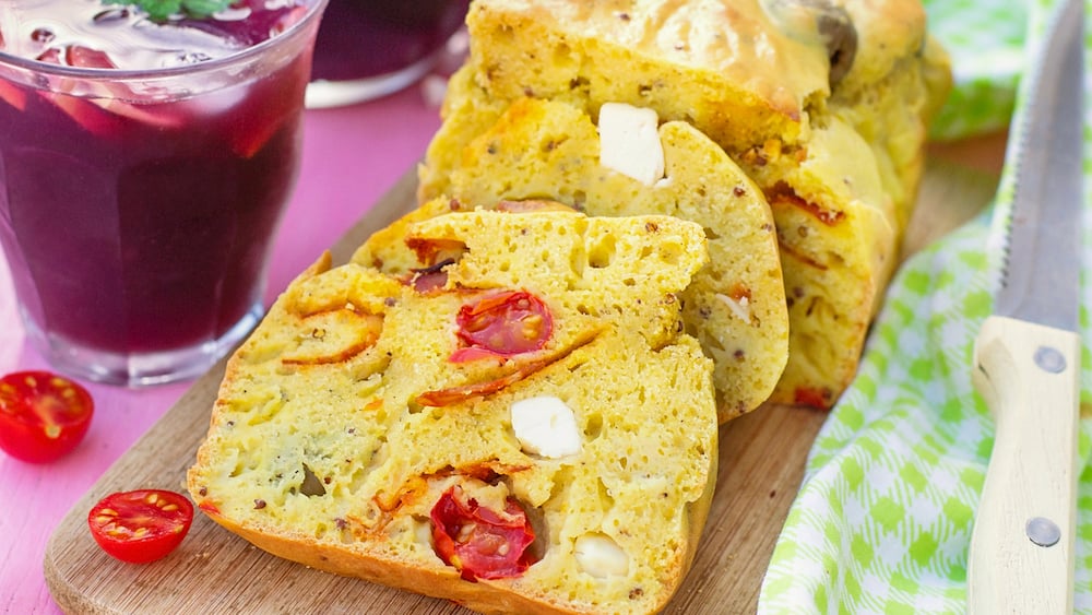 Cake au chorizo et à la feta