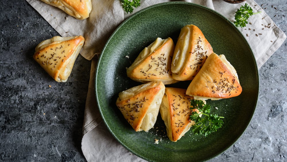 Feuilletés aux pommes et au brie