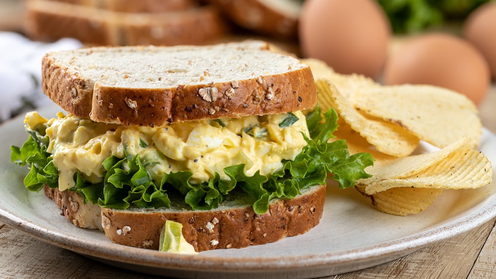 Sandwich aux oeufs durs