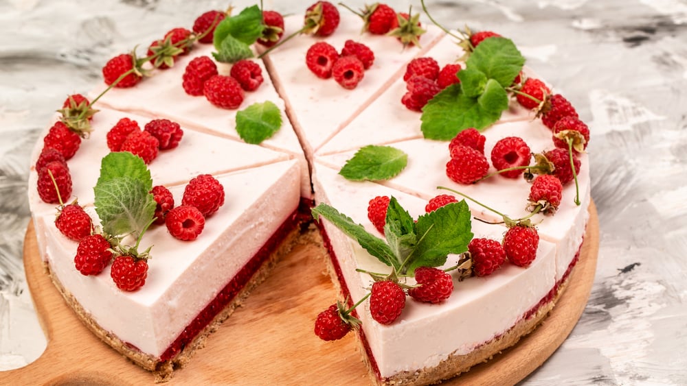 Gâteau à la mousse de framboises