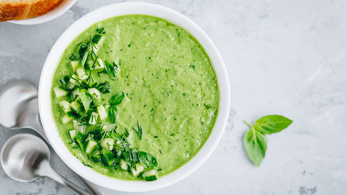 Gaspacho de concombre et petits pois