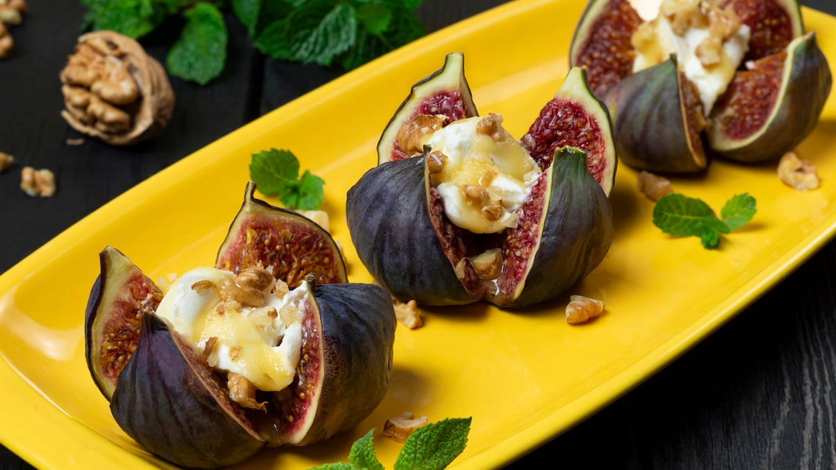 Figues farcies au chèvre et au miel