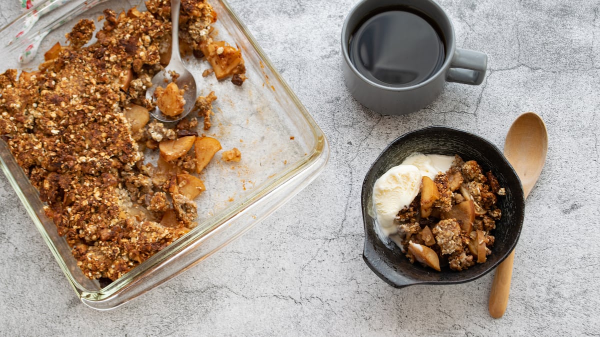 Crumble aux pommes et pain d'épices