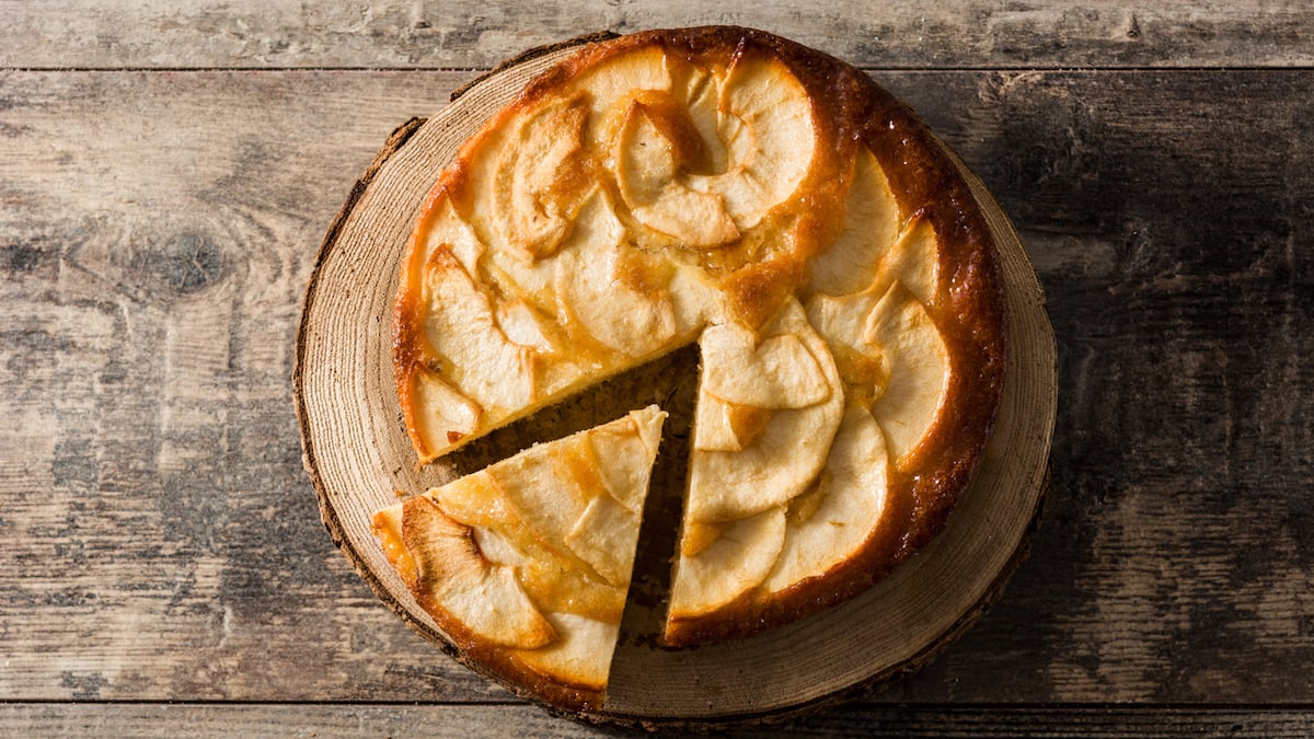 Gâteau facile aux pommes caramélisées