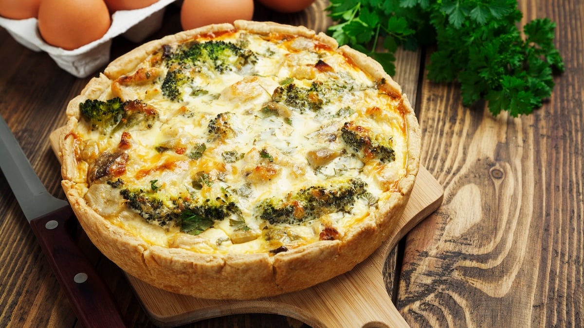 Quiche pas chère au brocoli, jambon et chèvre