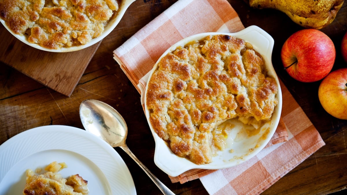 Crumble pommes noisettes - Recette