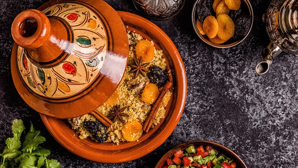 Tajine de légumes aux pruneaux