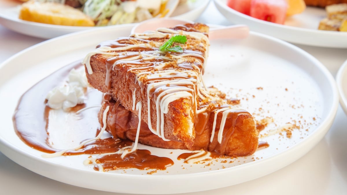 Brioche version pain perdu au caramel beurre salé