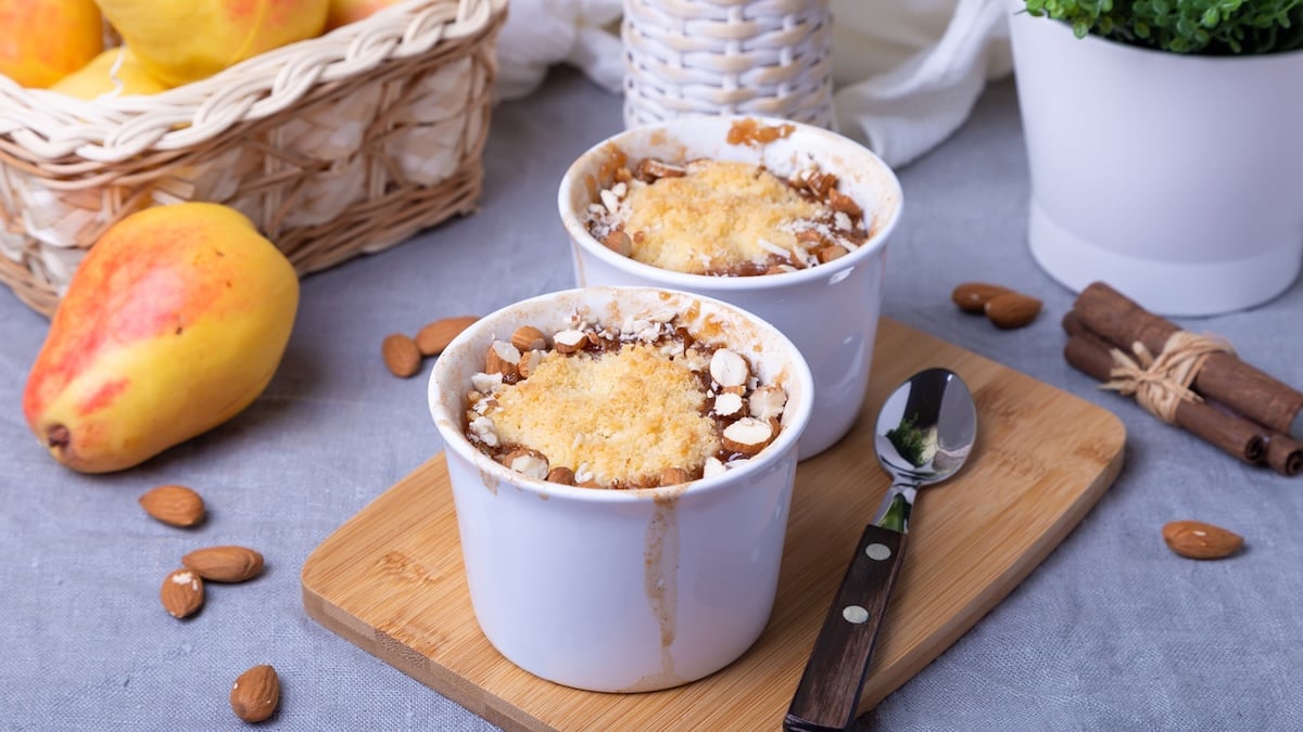 Crumble aux poires et amandes