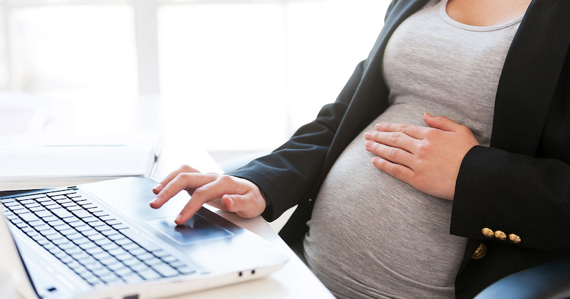 Une Américaine fait croire qu'elle est enceinte pour obtenir un congé  maternité