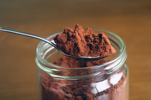 Café moulu dans un bocal