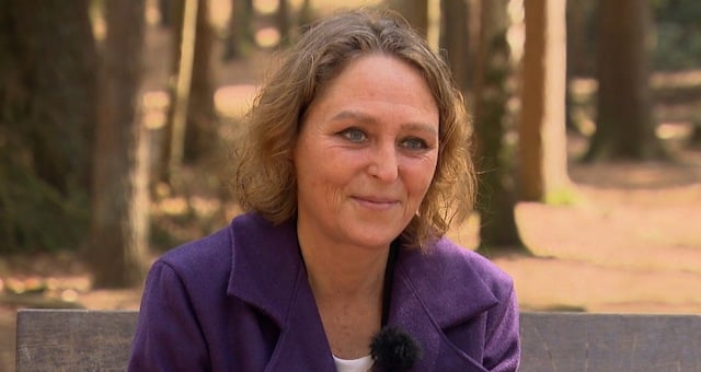 Caroline Van Eck