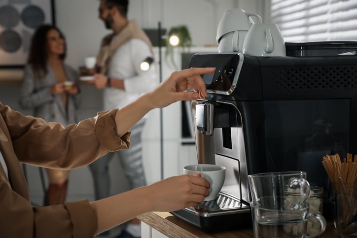 Un café au bureau