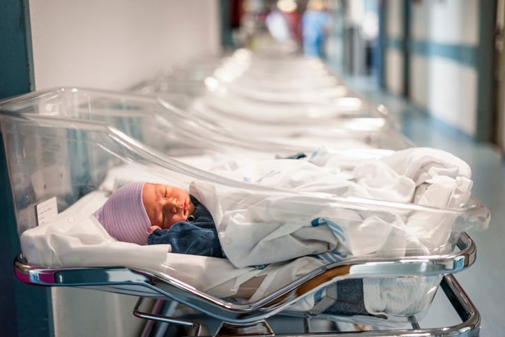 Un bébé à la maternité