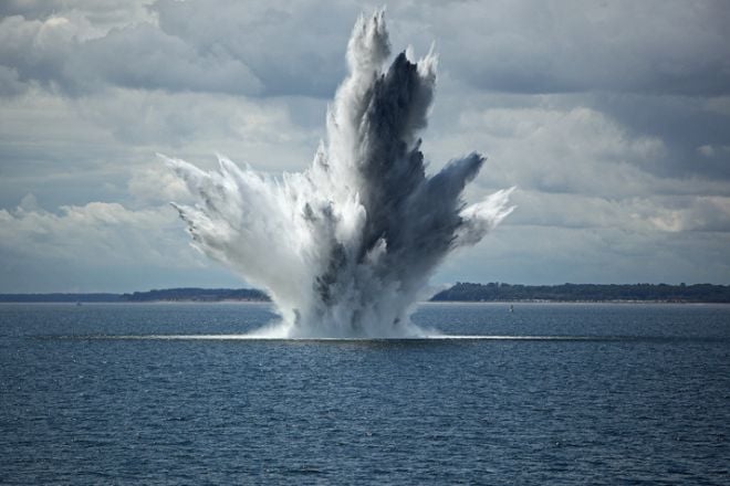 explosion dans l'océan