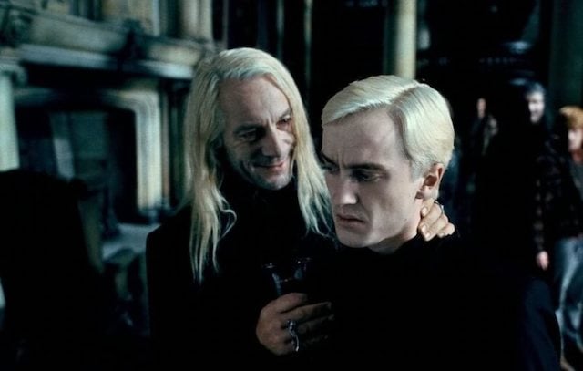Jason Isaacs et Tom Felton dans Harry Potter