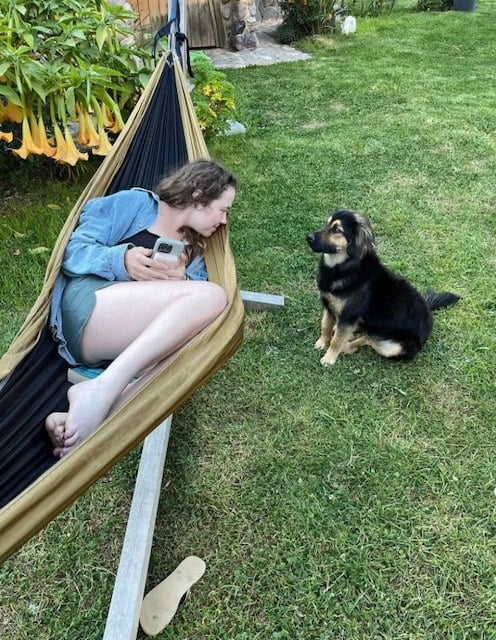 Mirelle Radley et le chien nommé Paddington