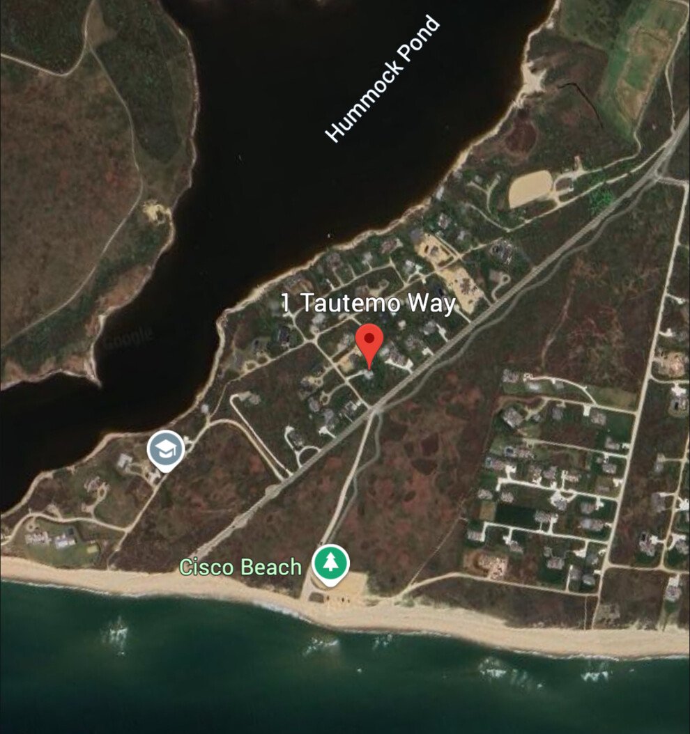 La maison en bord de mer vue sur un plan 