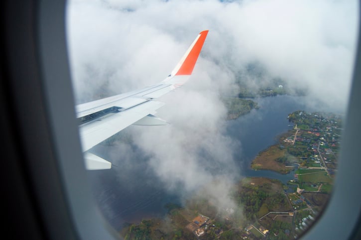 Vue sur l'extérieur de l'avion