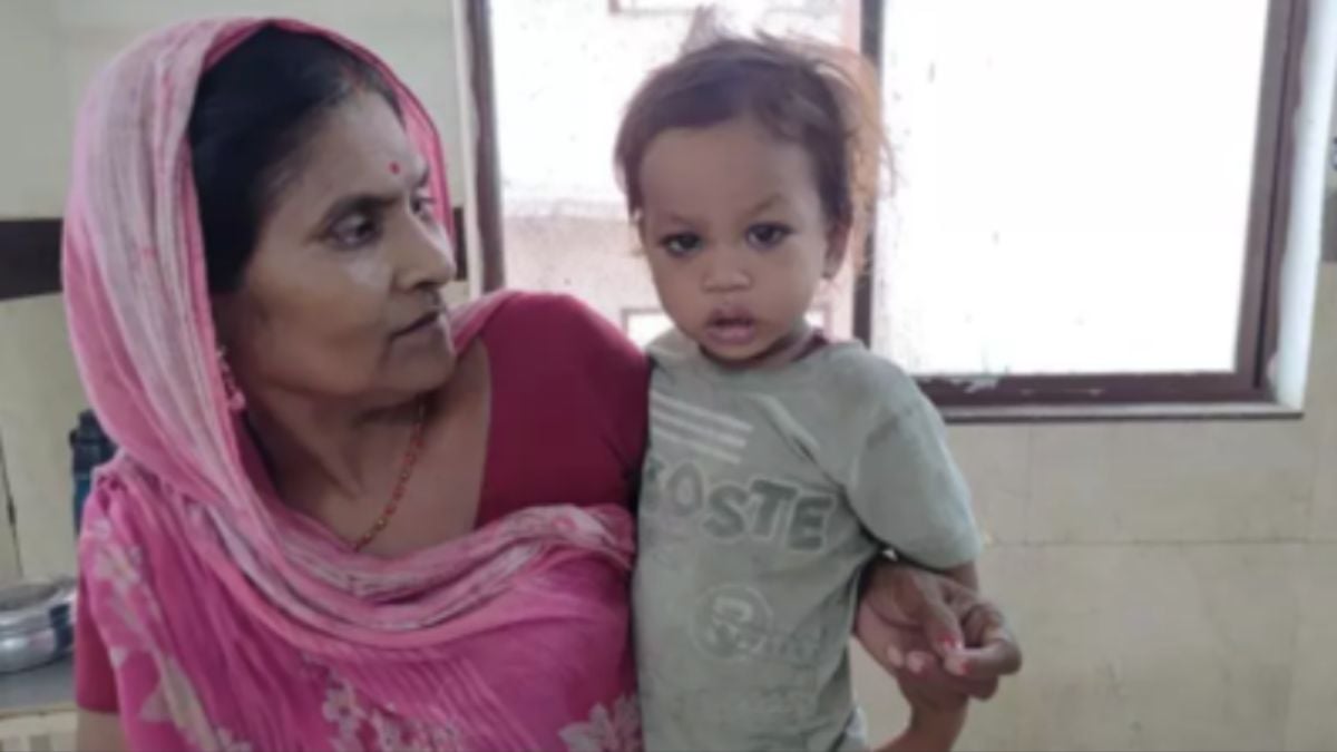 Govinda, jeune garçonnet de 2 ans, attaqué par un serpent