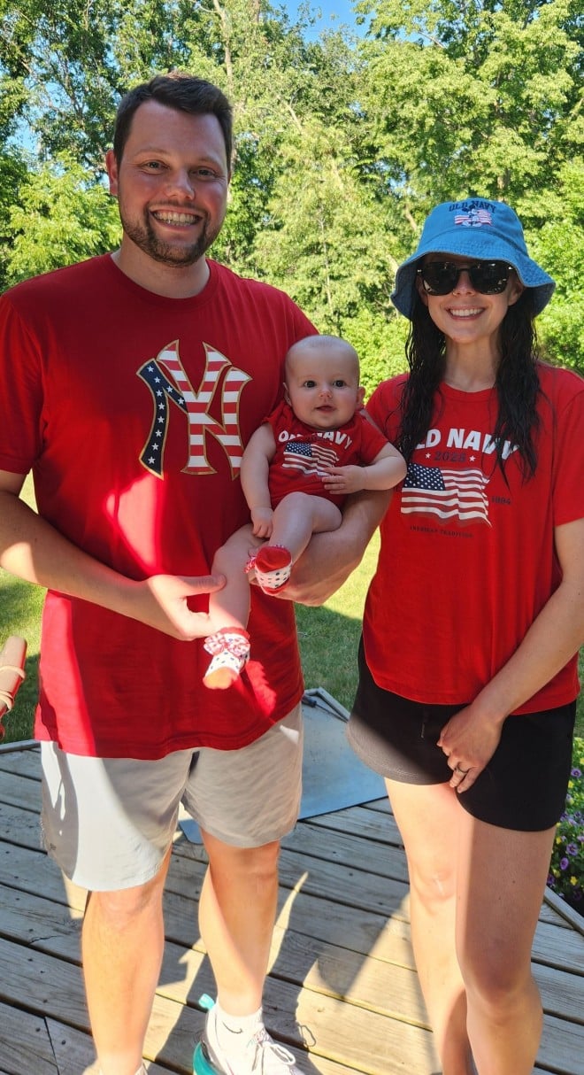 Nick Jansen avec sa femme et son bébé
